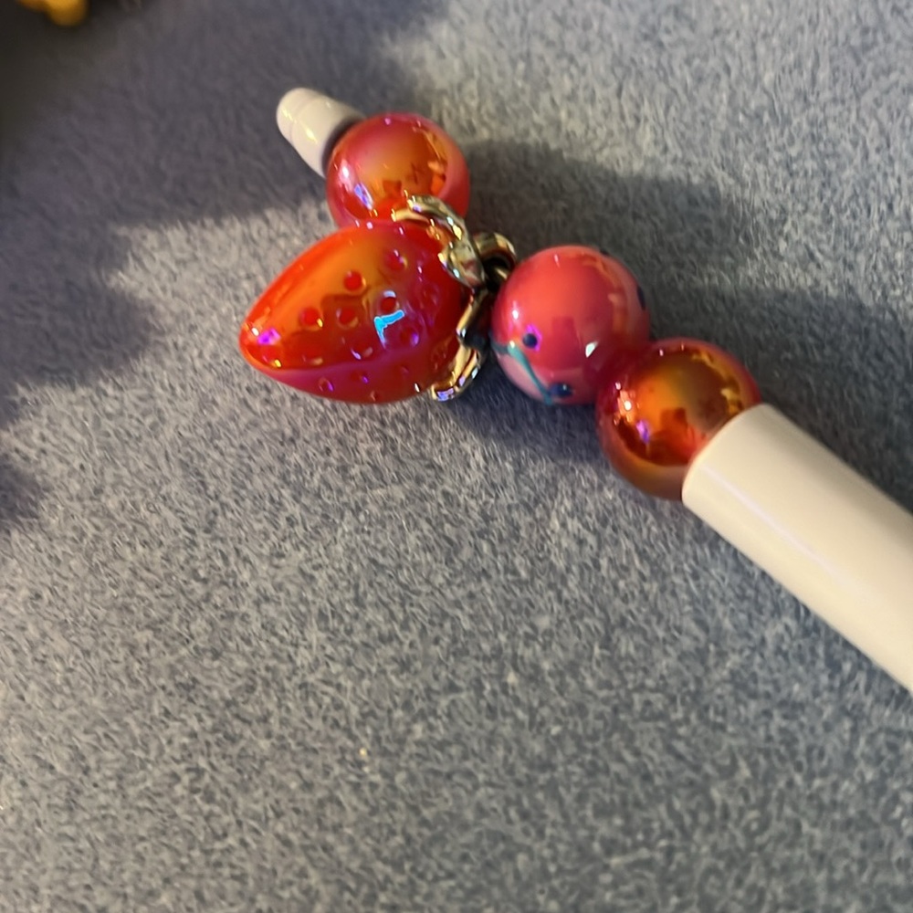 Decorated Pen - Picture 2 of 3